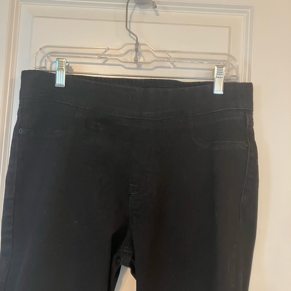 Old Navy Rock Star skinny jeggings - Picture 2 of 3